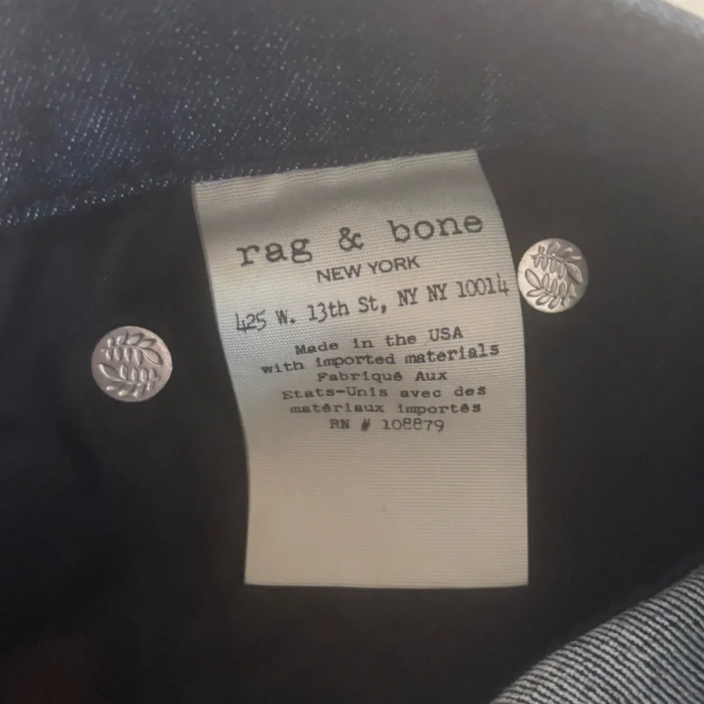 rag & bone skinny jeans size 26 dark wash color indigo minimalist chic classic